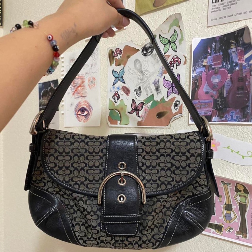 SOLD ON ANOTHER APP!! vintage coach shoulder bag